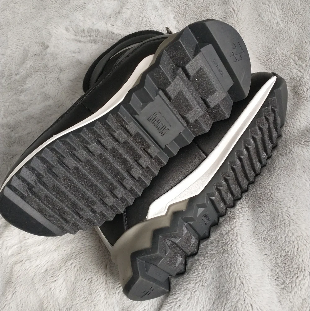 Cougar Swizzle sneaker boot